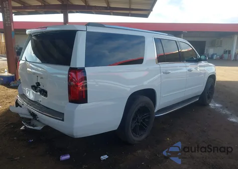 2018 Chevrolet Suburban Premier из США, поврежденный, VIN 1GNSCJKCXJR192187